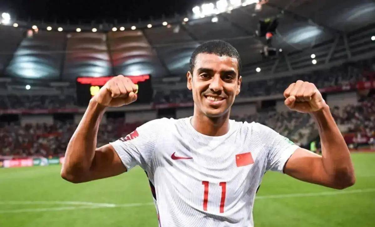 本菲卡20112012赛季阵容最新 本菲卡20112012赛季阵容最新