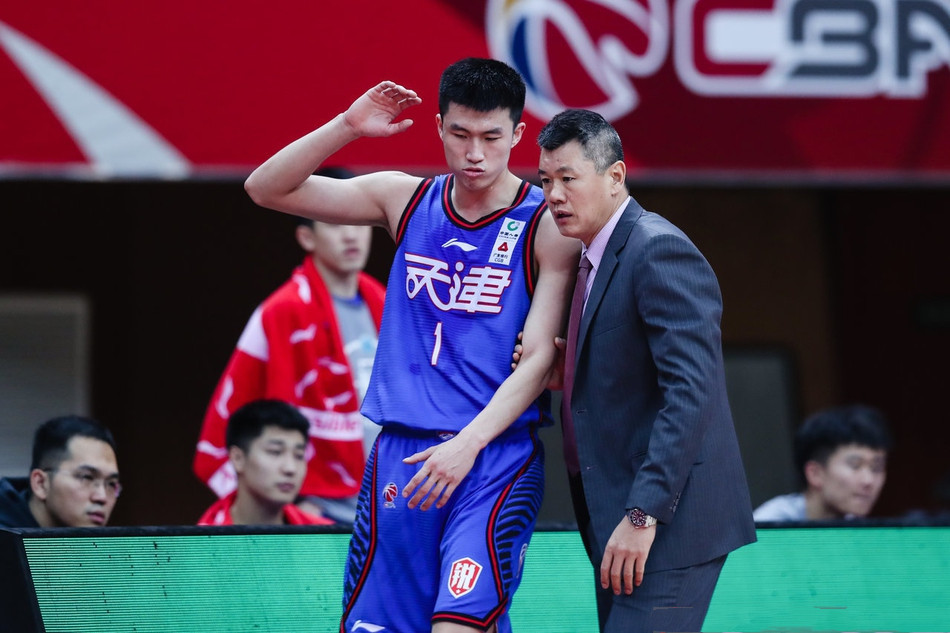 关于莱比锡训练开放日，冲刺阶段迎来里程碑引欢呼，CBA常规赛在即，阵容厚度经受考验的信息