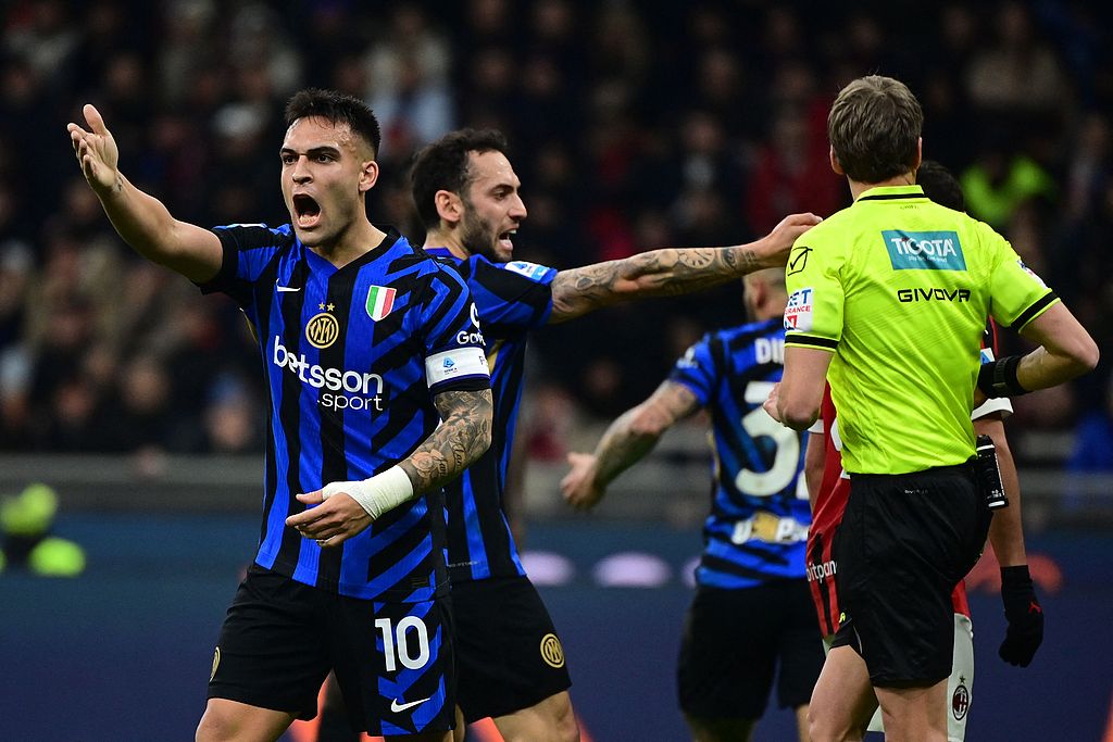 今夜国际米兰备战德甲;临场应变细节曝光;悬念犹存;身体对抗强度拉满的简单介绍 今夜国际米兰备战德甲;临场应变细节曝光;悬念犹存;身体对抗强度拉满的简单介绍