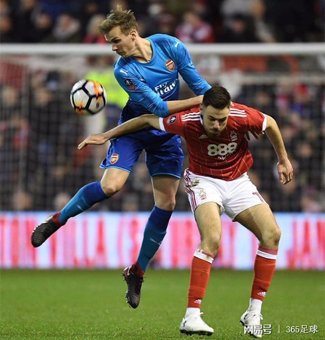 国王杯窗口期走向成谜；马赛完成体检；更衣室稳定；年轻球员得到机会 